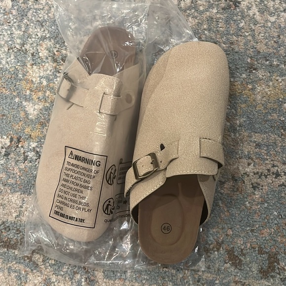 Cloggs Taupe Color M11 W12.5 - Picture 3 of 3